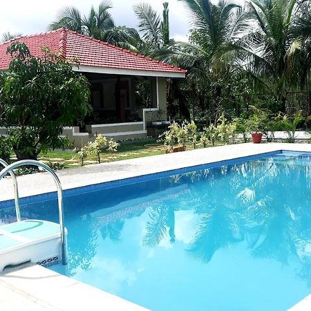 Arcadia Resort Alibaug Алібаґ Екстер'єр фото