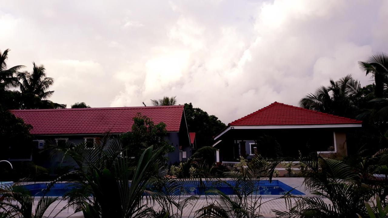 Arcadia Resort Alibaug Алібаґ Екстер'єр фото