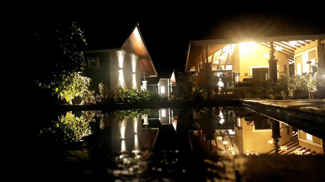 Arcadia Resort Alibaug Алібаґ Екстер'єр фото
