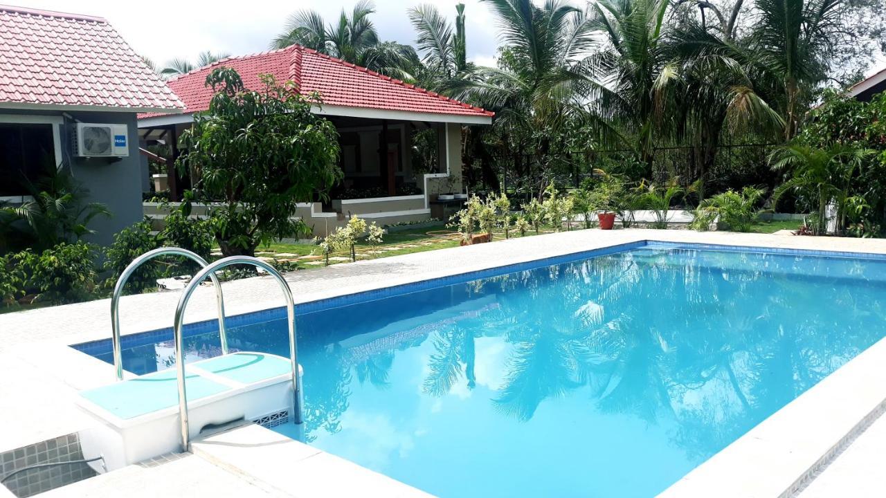 Arcadia Resort Alibaug Алібаґ Екстер'єр фото